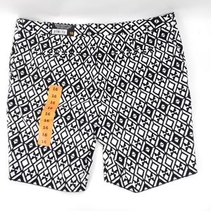 Mario Serrani Italy Shorts Size 16 NWT
